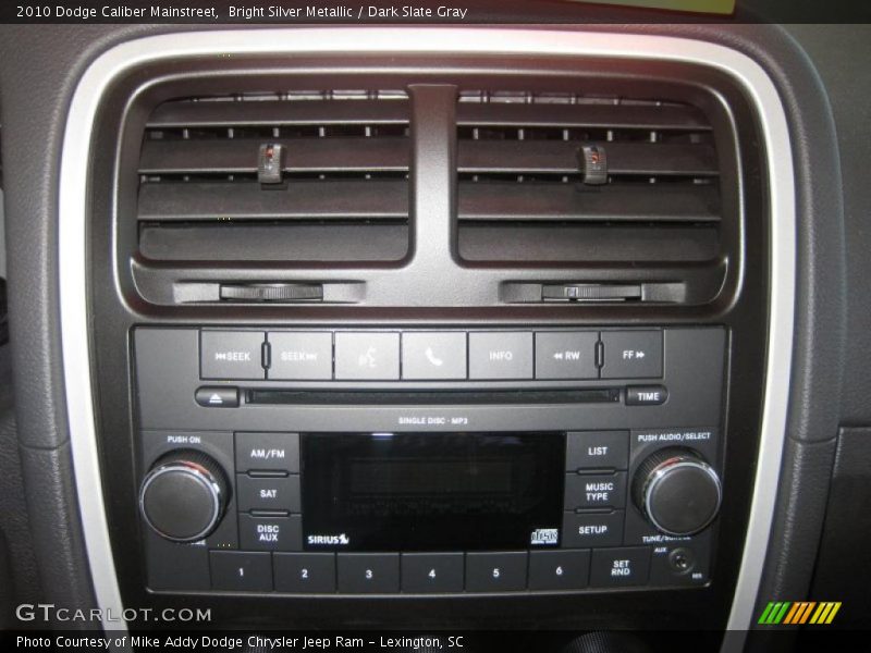 Bright Silver Metallic / Dark Slate Gray 2010 Dodge Caliber Mainstreet