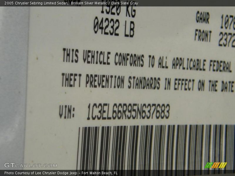 Brilliant Silver Metallic / Dark Slate Gray 2005 Chrysler Sebring Limited Sedan