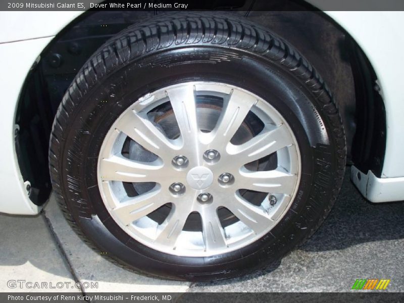 Dover White Pearl / Medium Gray 2009 Mitsubishi Galant ES