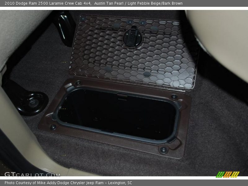 Austin Tan Pearl / Light Pebble Beige/Bark Brown 2010 Dodge Ram 2500 Laramie Crew Cab 4x4