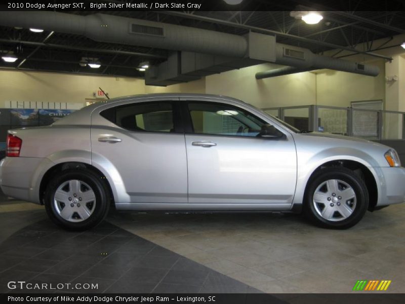 Bright Silver Metallic / Dark Slate Gray 2010 Dodge Avenger SXT