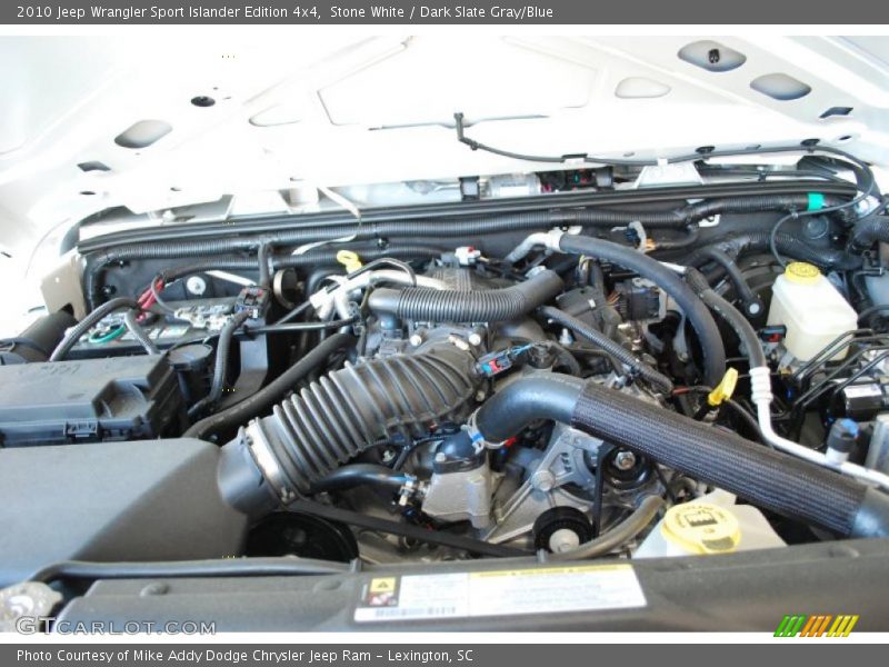 Stone White / Dark Slate Gray/Blue 2010 Jeep Wrangler Sport Islander Edition 4x4