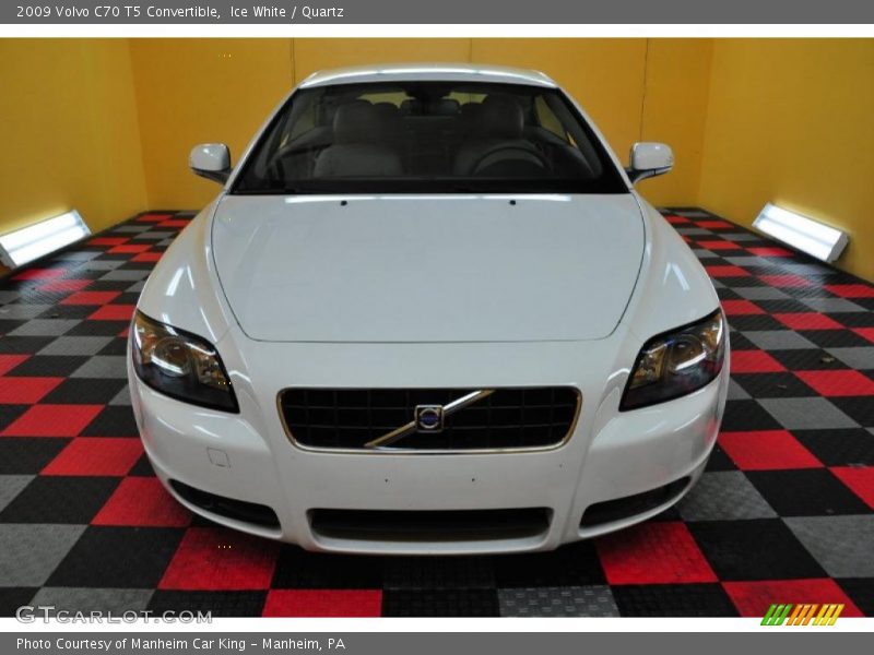Ice White / Quartz 2009 Volvo C70 T5 Convertible