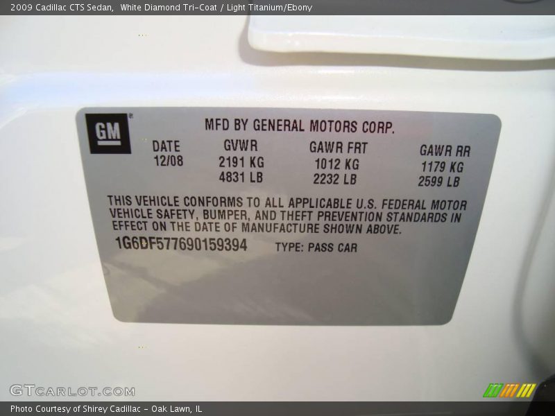 White Diamond Tri-Coat / Light Titanium/Ebony 2009 Cadillac CTS Sedan