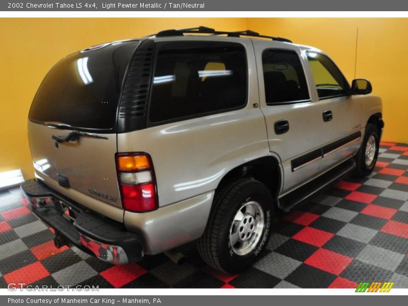 Light Pewter Metallic / Tan/Neutral 2002 Chevrolet Tahoe LS 4x4