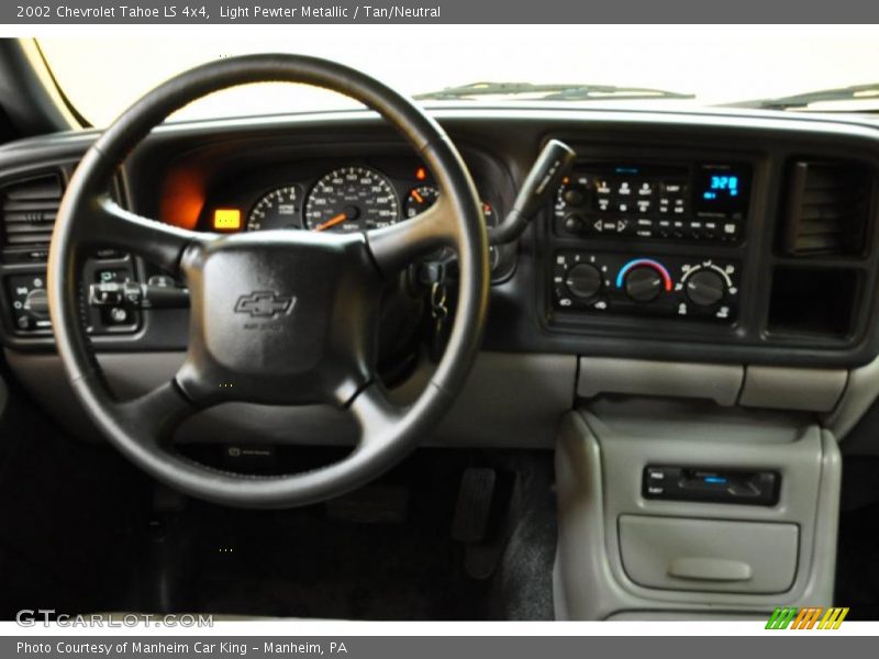Light Pewter Metallic / Tan/Neutral 2002 Chevrolet Tahoe LS 4x4