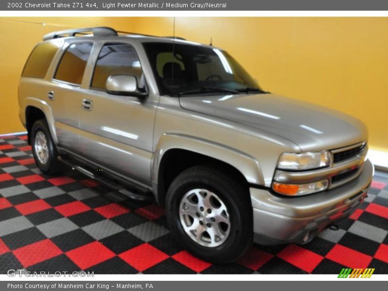 Light Pewter Metallic / Medium Gray/Neutral 2002 Chevrolet Tahoe Z71 4x4