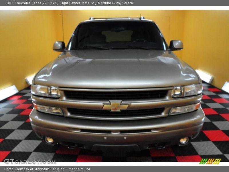 Light Pewter Metallic / Medium Gray/Neutral 2002 Chevrolet Tahoe Z71 4x4
