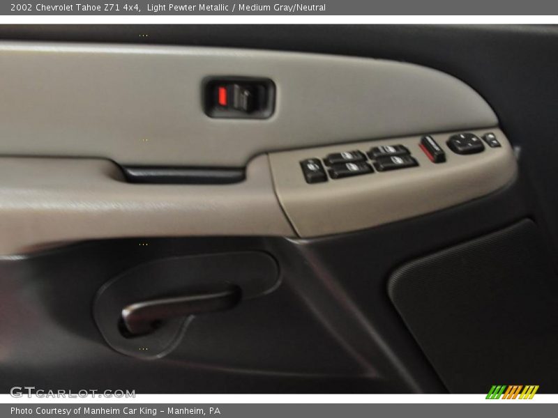 Light Pewter Metallic / Medium Gray/Neutral 2002 Chevrolet Tahoe Z71 4x4