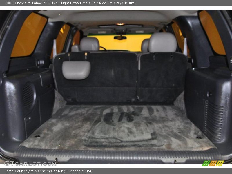 Light Pewter Metallic / Medium Gray/Neutral 2002 Chevrolet Tahoe Z71 4x4