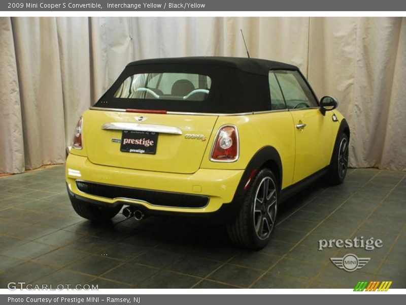 Interchange Yellow / Black/Yellow 2009 Mini Cooper S Convertible