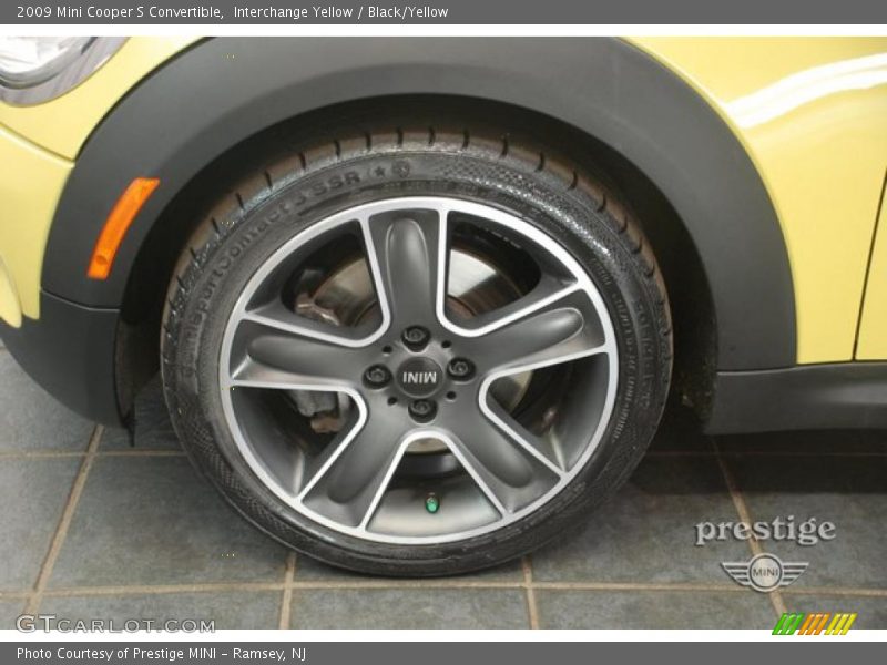 Interchange Yellow / Black/Yellow 2009 Mini Cooper S Convertible