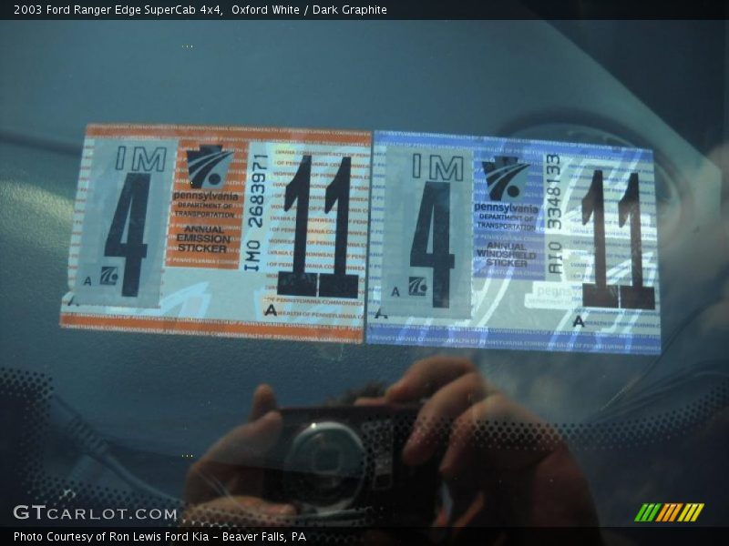 Oxford White / Dark Graphite 2003 Ford Ranger Edge SuperCab 4x4