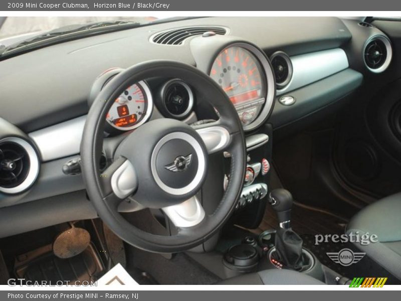 Horizon Blue / Black/Grey 2009 Mini Cooper Clubman