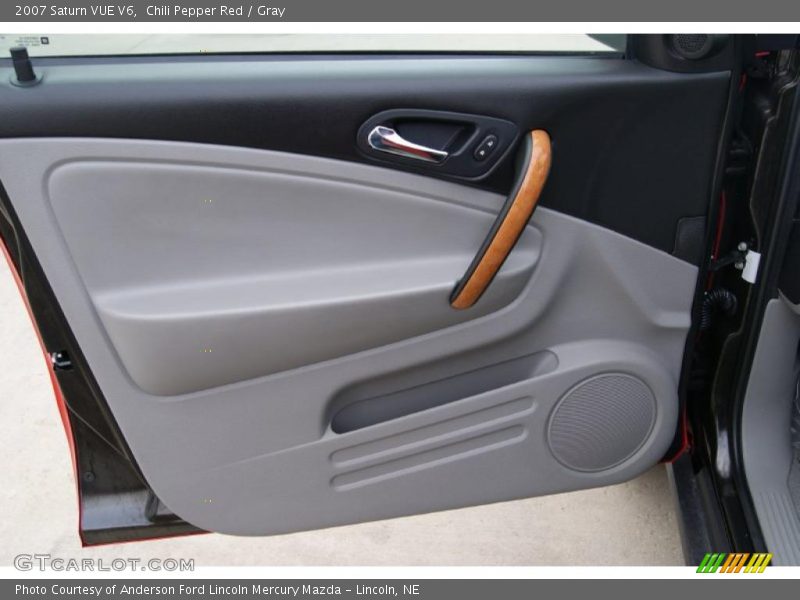 Chili Pepper Red / Gray 2007 Saturn VUE V6