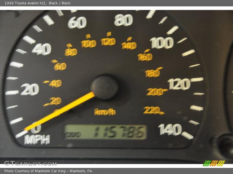 Black / Black 1999 Toyota Avalon XLS