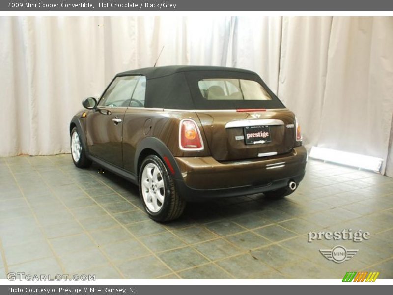 Hot Chocolate / Black/Grey 2009 Mini Cooper Convertible