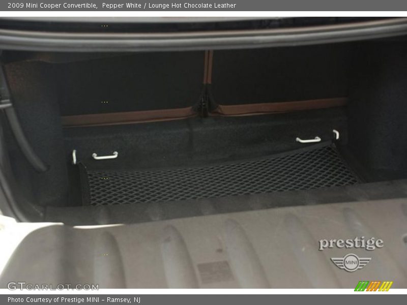 Pepper White / Lounge Hot Chocolate Leather 2009 Mini Cooper Convertible