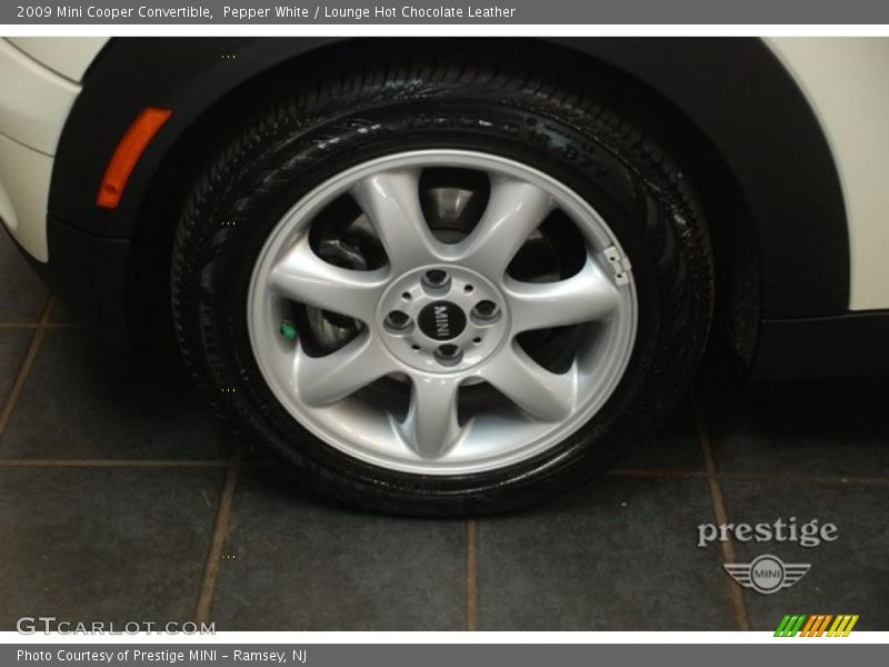Pepper White / Lounge Hot Chocolate Leather 2009 Mini Cooper Convertible