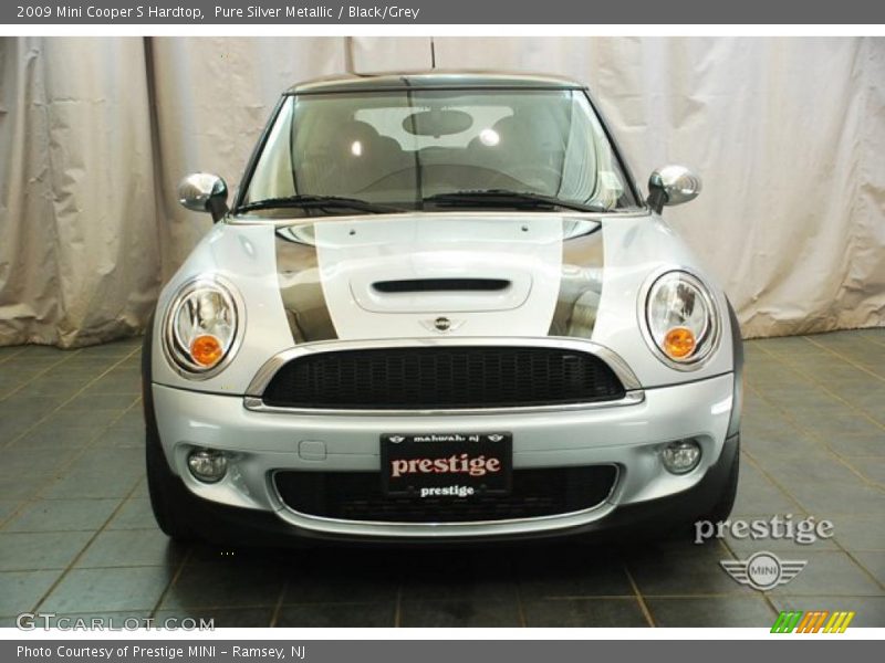 Pure Silver Metallic / Black/Grey 2009 Mini Cooper S Hardtop