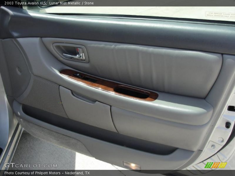 Lunar Mist Metallic / Stone 2003 Toyota Avalon XLS
