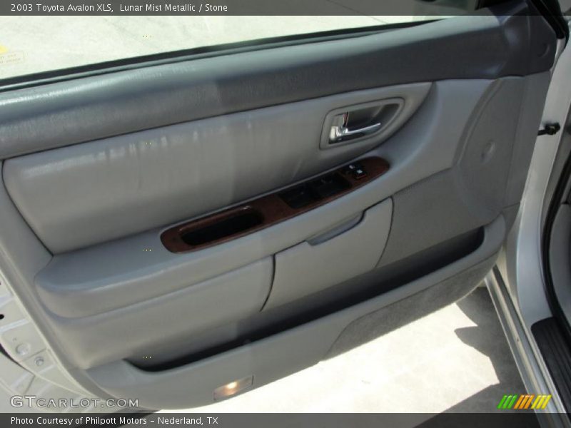Lunar Mist Metallic / Stone 2003 Toyota Avalon XLS