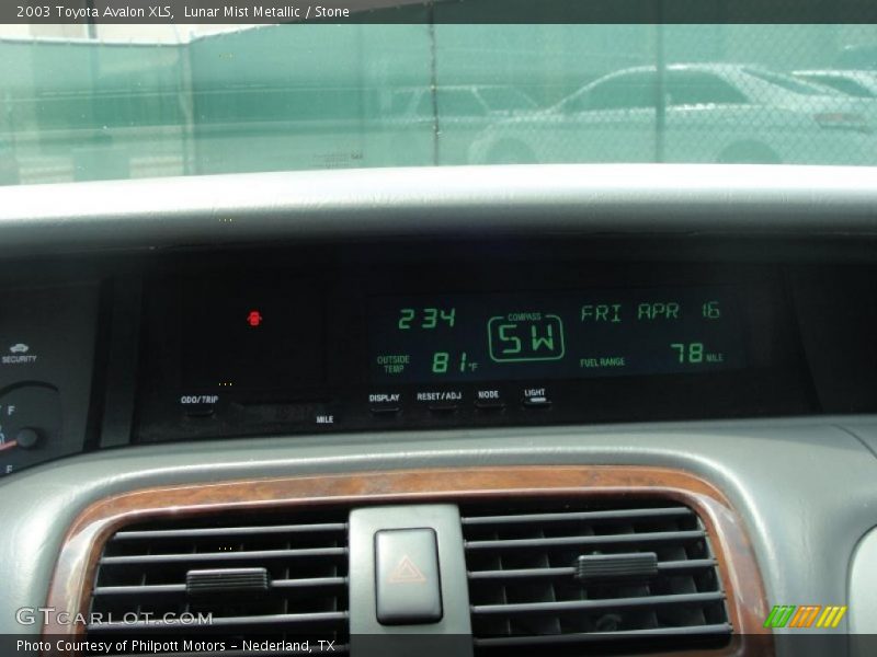 Lunar Mist Metallic / Stone 2003 Toyota Avalon XLS