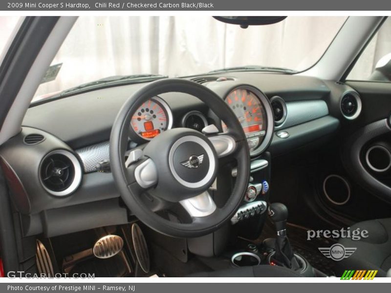 Chili Red / Checkered Carbon Black/Black 2009 Mini Cooper S Hardtop