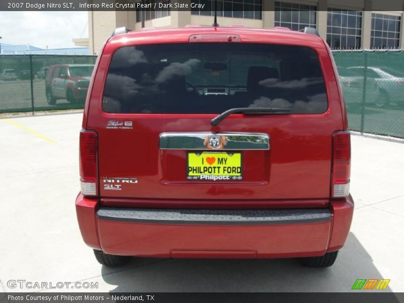 Inferno Red Crystal Pearl / Dark Slate Gray 2007 Dodge Nitro SLT