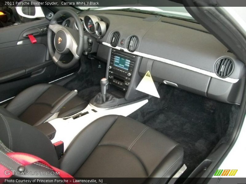 Carrara White / Black 2011 Porsche Boxster Spyder