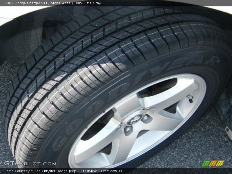 Stone White / Dark Slate Gray 2009 Dodge Charger SXT