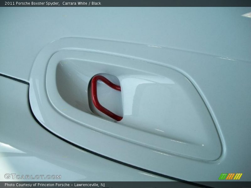 Carrara White / Black 2011 Porsche Boxster Spyder