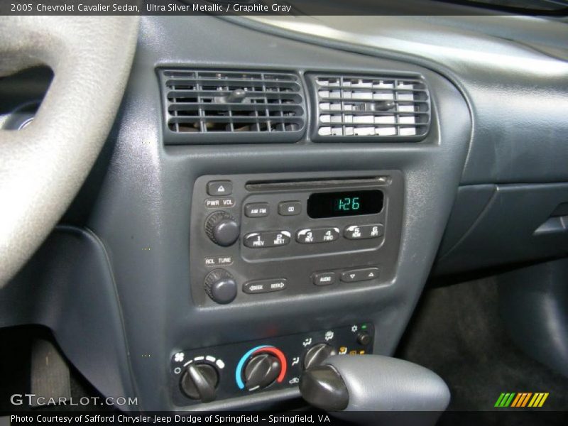 Ultra Silver Metallic / Graphite Gray 2005 Chevrolet Cavalier Sedan