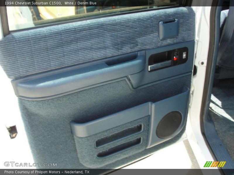 White / Denim Blue 1994 Chevrolet Suburban C1500