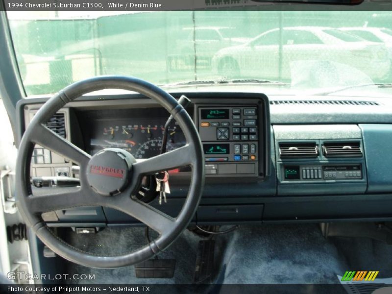 White / Denim Blue 1994 Chevrolet Suburban C1500