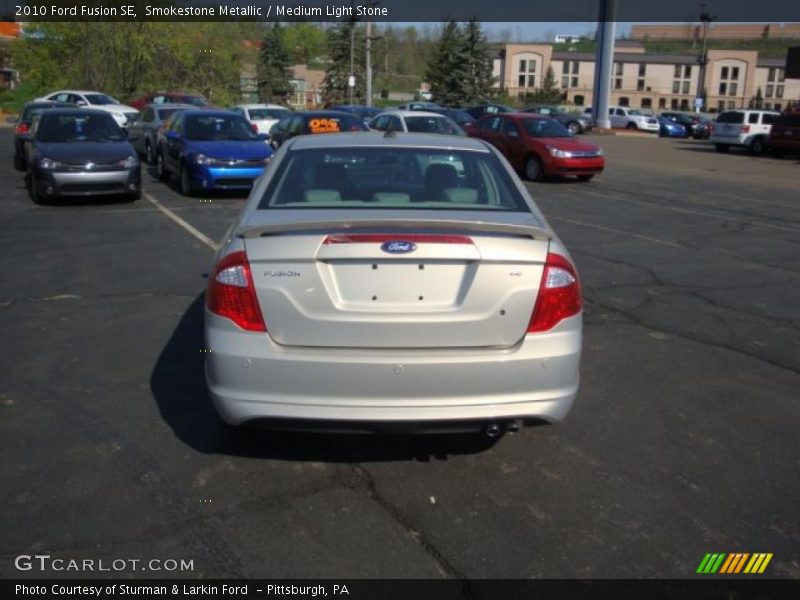 Smokestone Metallic / Medium Light Stone 2010 Ford Fusion SE