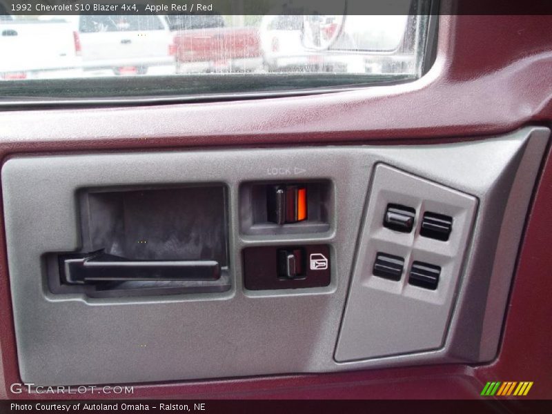 Apple Red / Red 1992 Chevrolet S10 Blazer 4x4