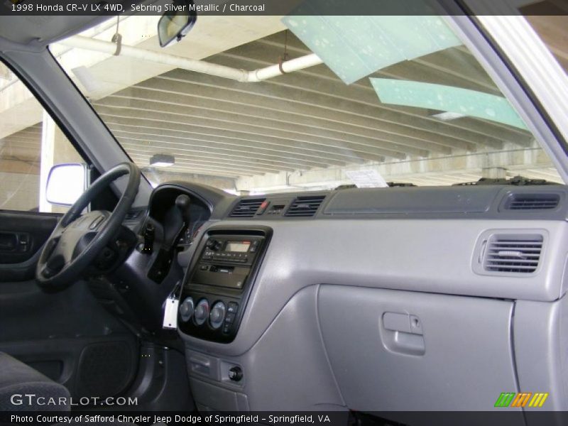 Sebring Silver Metallic / Charcoal 1998 Honda CR-V LX 4WD