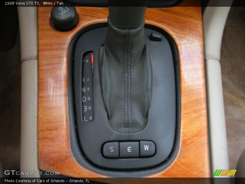 White / Tan 1998 Volvo S70 T5