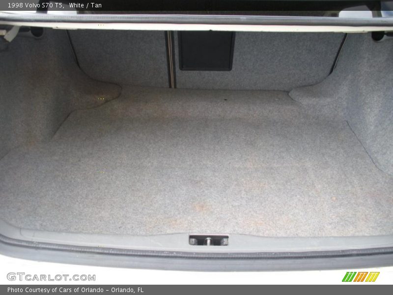 White / Tan 1998 Volvo S70 T5
