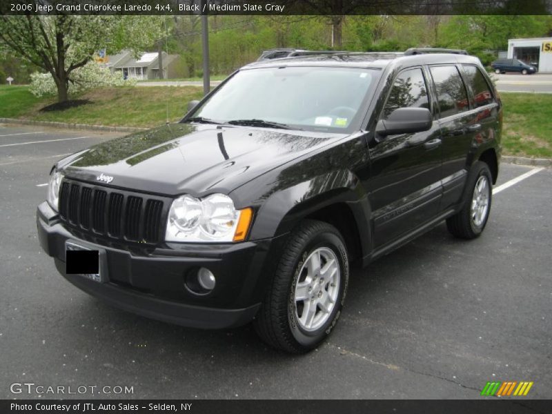 Black / Medium Slate Gray 2006 Jeep Grand Cherokee Laredo 4x4