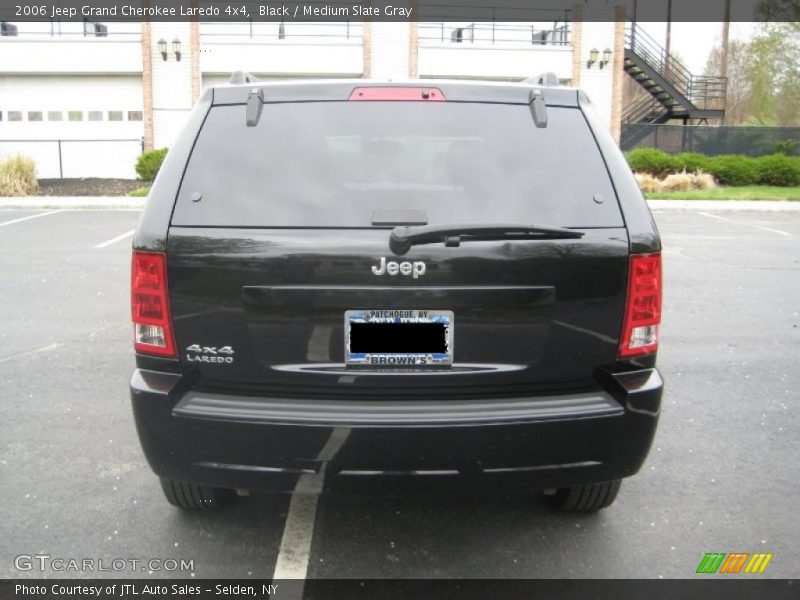 Black / Medium Slate Gray 2006 Jeep Grand Cherokee Laredo 4x4