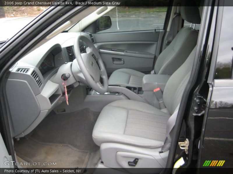 Black / Medium Slate Gray 2006 Jeep Grand Cherokee Laredo 4x4
