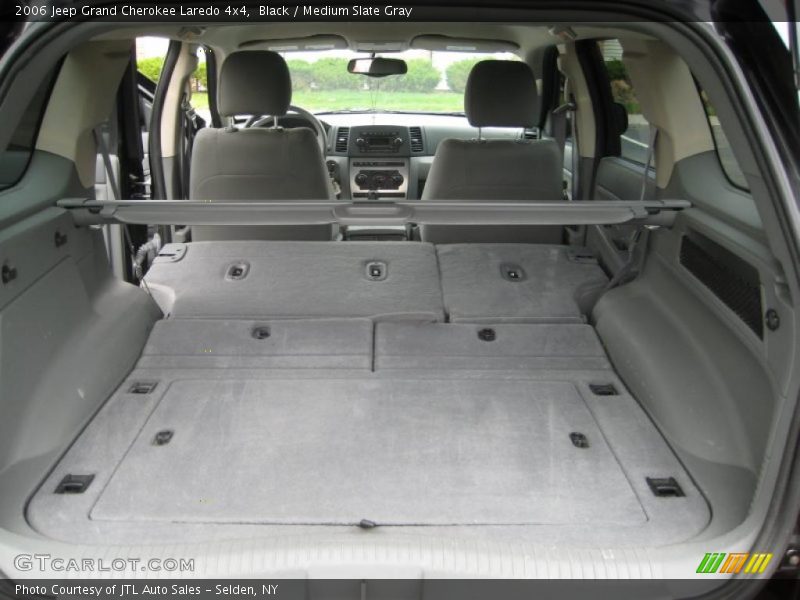 Black / Medium Slate Gray 2006 Jeep Grand Cherokee Laredo 4x4