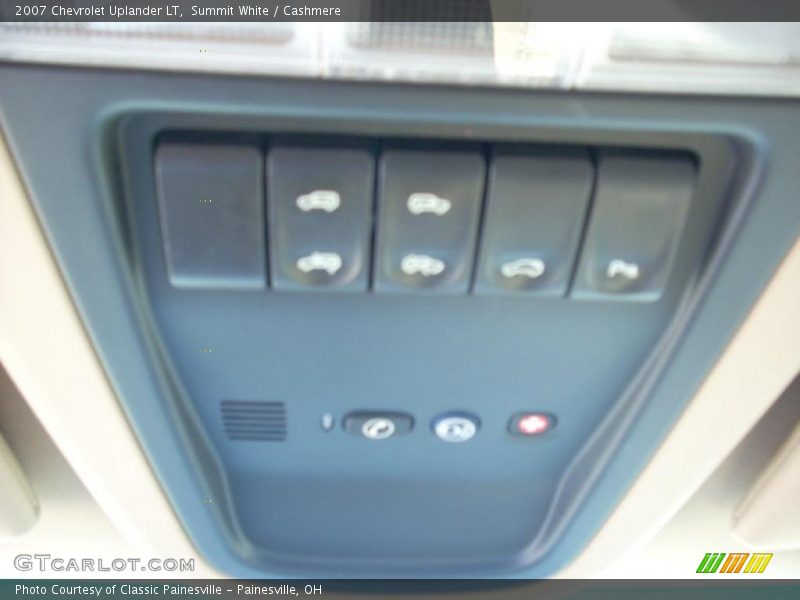 Summit White / Cashmere 2007 Chevrolet Uplander LT