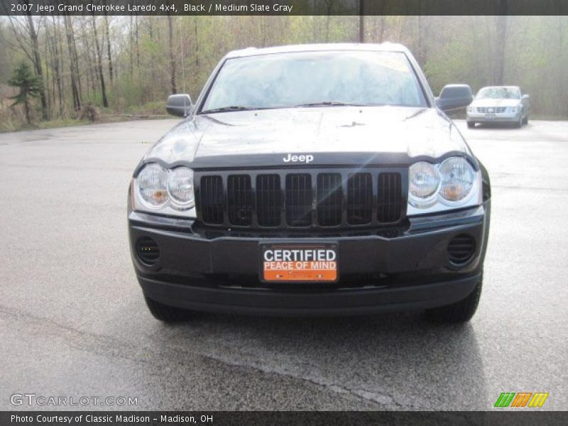 Black / Medium Slate Gray 2007 Jeep Grand Cherokee Laredo 4x4
