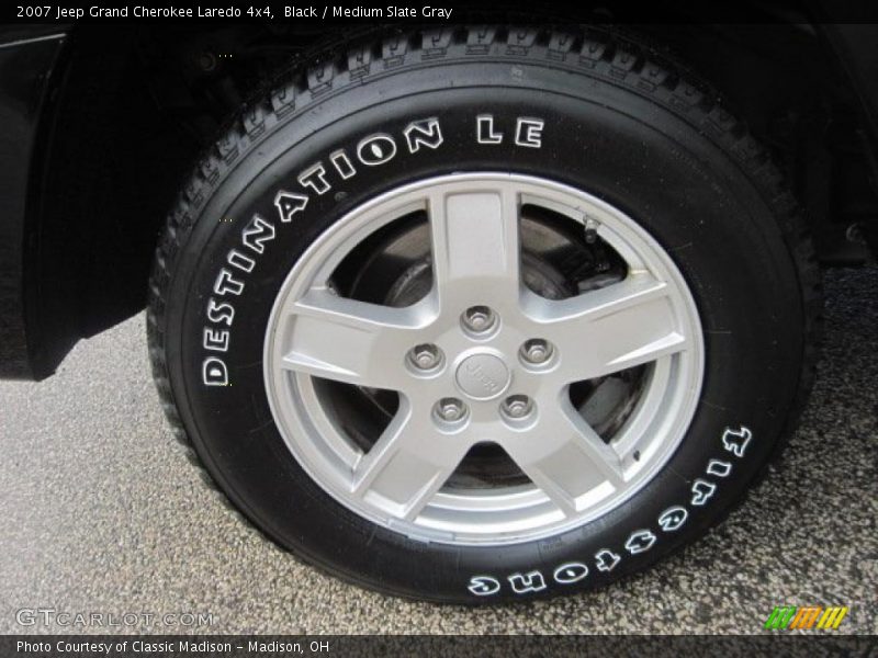 Black / Medium Slate Gray 2007 Jeep Grand Cherokee Laredo 4x4