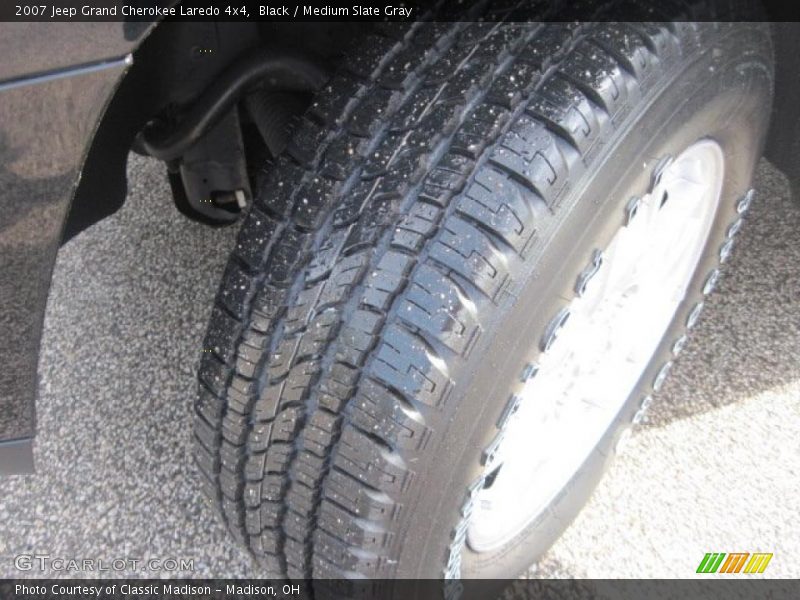 Black / Medium Slate Gray 2007 Jeep Grand Cherokee Laredo 4x4