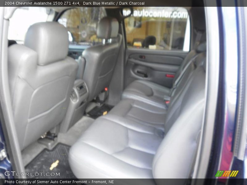 Dark Blue Metallic / Dark Charcoal 2004 Chevrolet Avalanche 1500 Z71 4x4