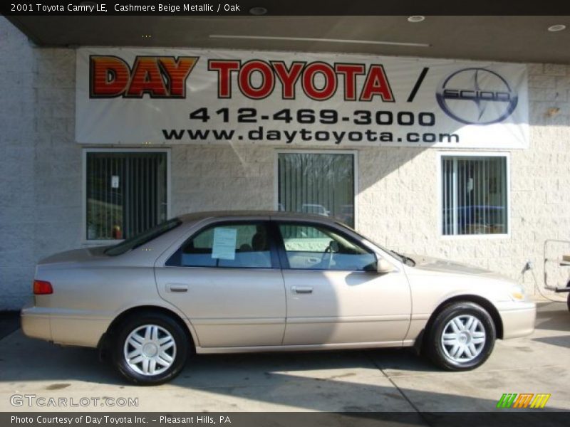 Cashmere Beige Metallic / Oak 2001 Toyota Camry LE